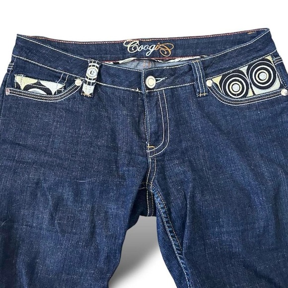 Low rise Coogi jeans <3 - Picture 4 of 8